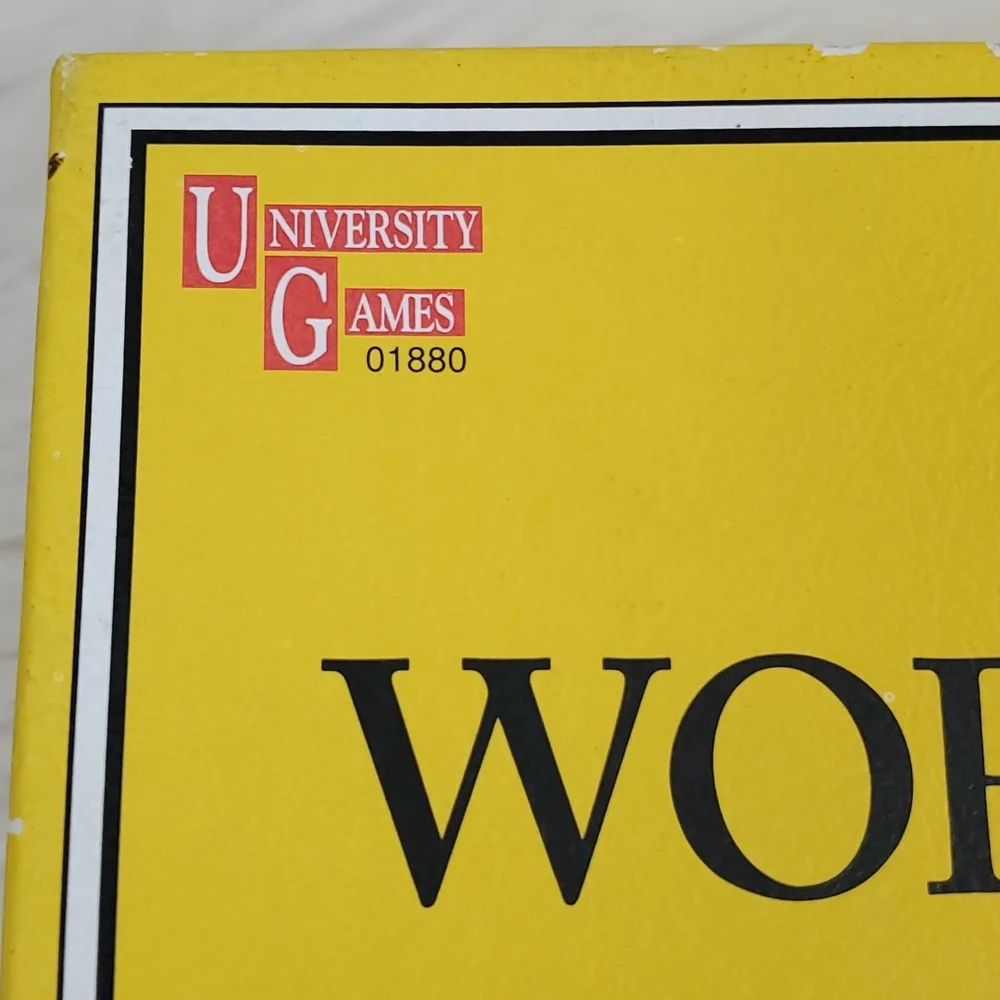 Vintage 2001 University Games The Worst Case Scenario Survival Game